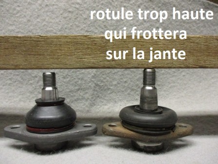 Rotule_de_pivot_refabriquee_comparee_a_de_l__adaptable__10_.JPG