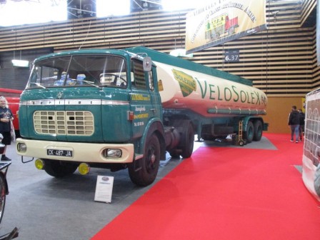 Berliet_citerne_Solexine.JPG