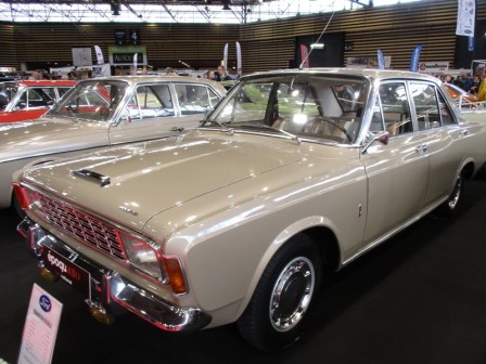 Ford_Taunus__3_.JPG