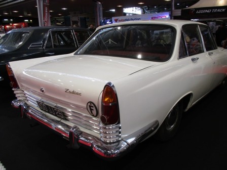 Ford_Zodiac__1_.JPG