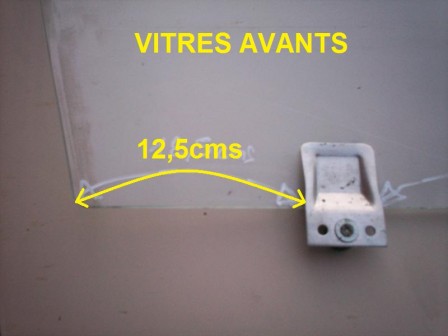 Vitres_decollees_cotes_fixation_des_supports___2_.JPG