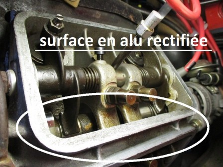 Joints_de_caches_culbuteurs_remplacement__3_.JPG